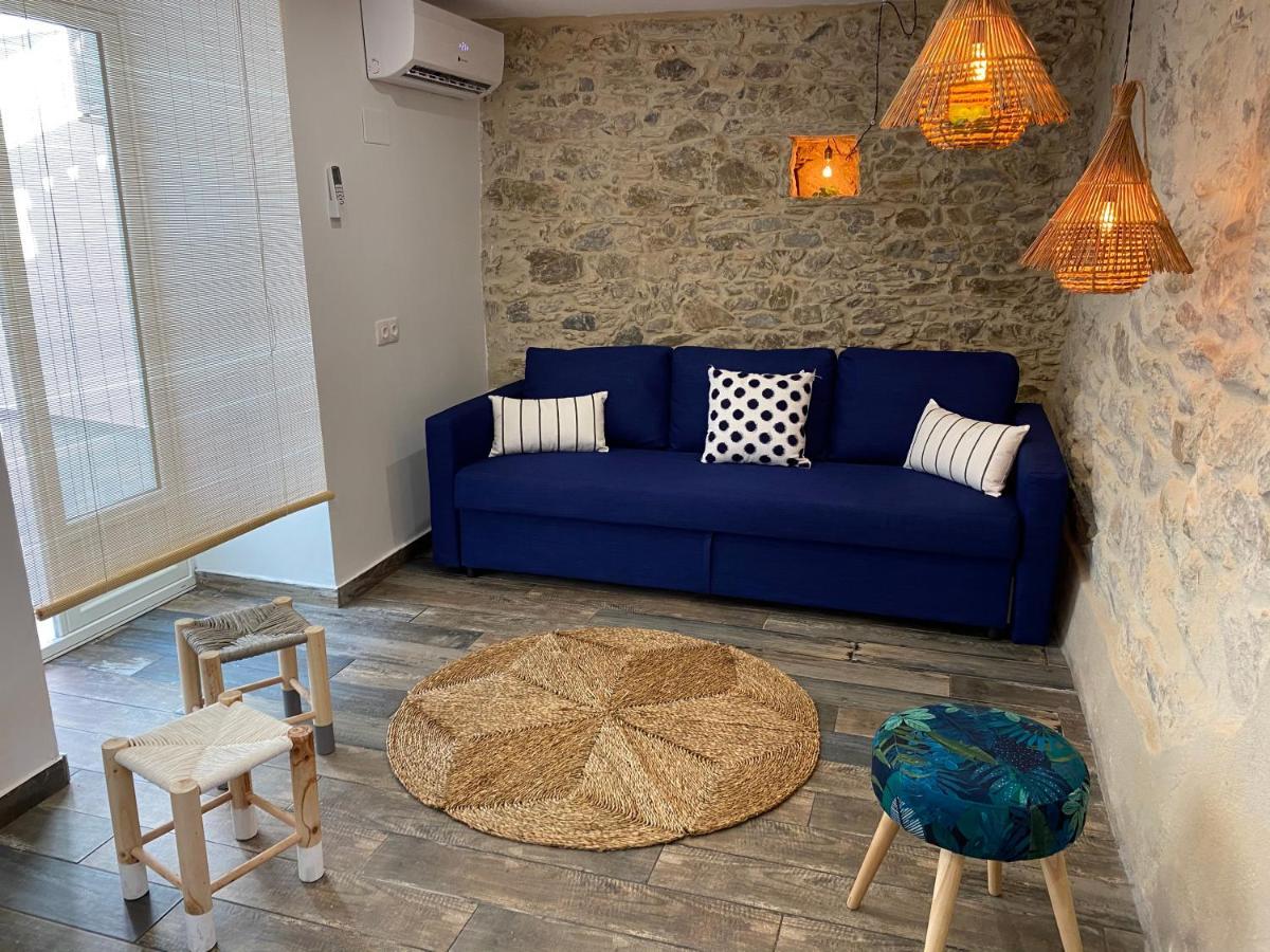 Ideal Parelles Aptm Amb Encant Estil Mediterrani I Tranquil A Llança Екстериор снимка